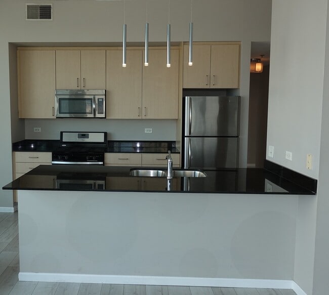 Photo - 1620 S Michigan Ave Unit 805