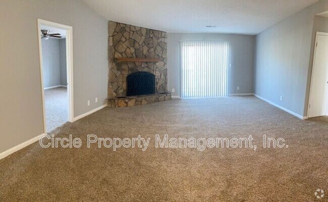 Building Photo - 2021 Highridge Dr SW Unit 9I Rental