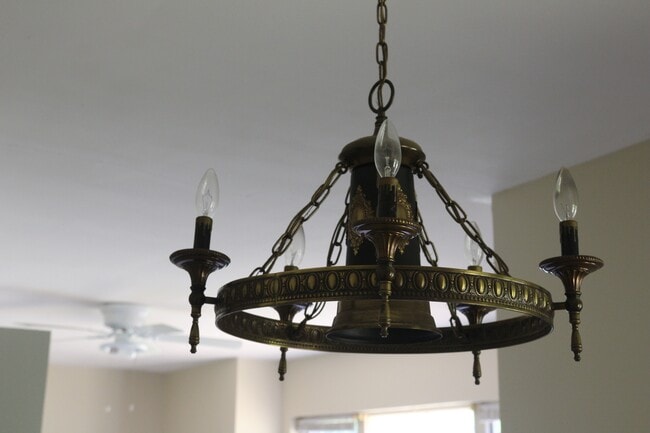 Photo - 1506 Evelyn Ave