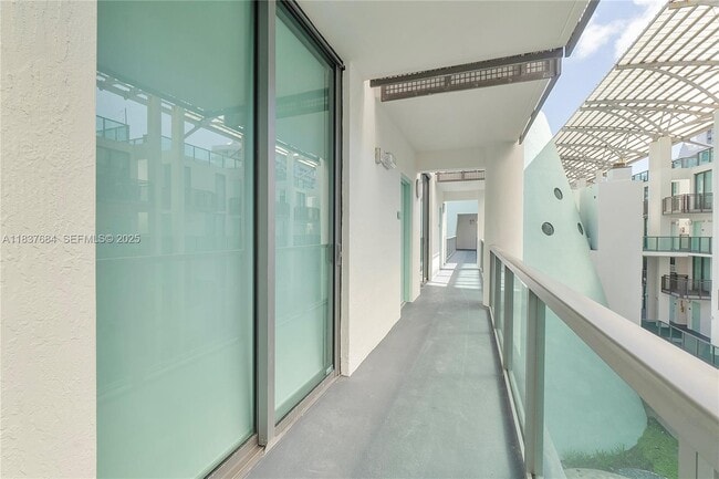 Photo - 6000 Collins Ave Unit 527