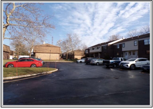 Photo - 2812 Kent Pl