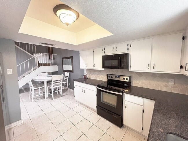 Photo - 5005 Georgi Ln Unit 204