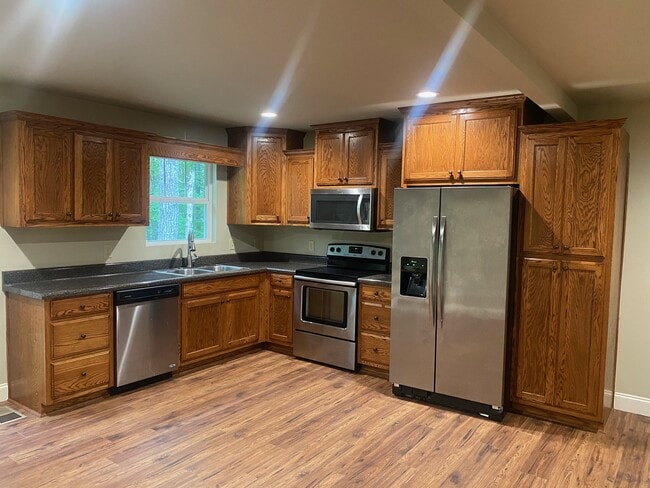 Photo - 116 River Flow Dr