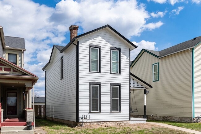 Photo - 130 Mound St