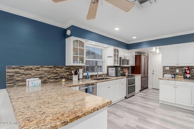 Photo - 2547 E Corrine Dr