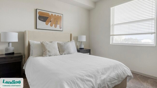 Photo - 4985 Eastwood Greens St Unidad 15-208.1407653