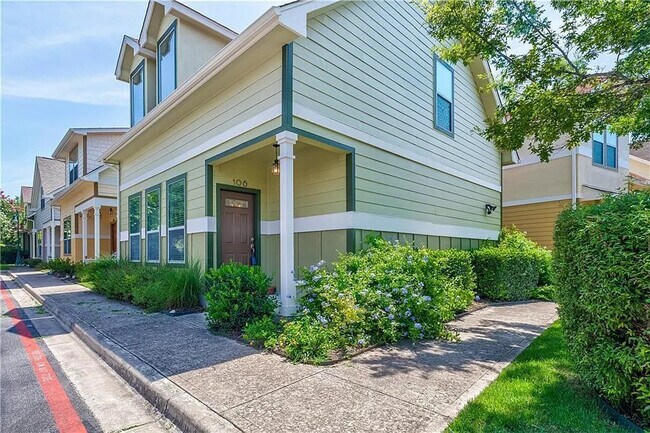 Photo - 10700 Macmora Rd