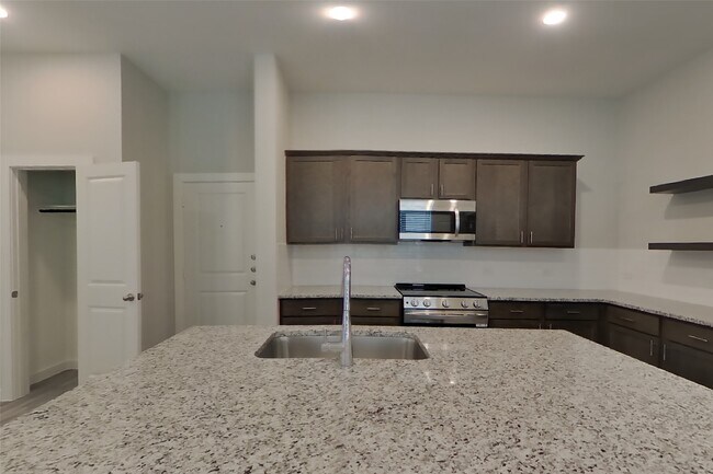 Photo - 22638 Terrazzo Dr