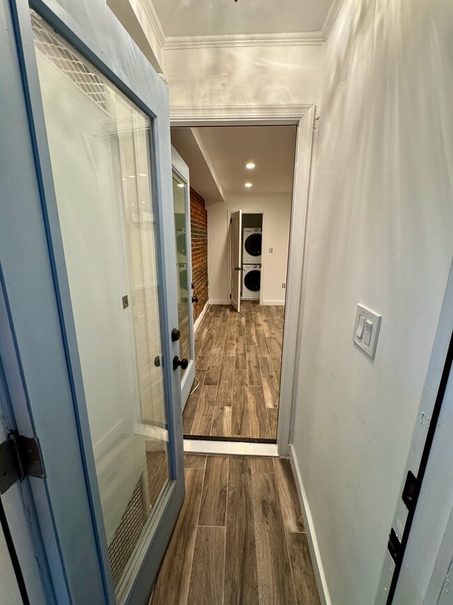 Photo - 215 5th St SE Unit 1