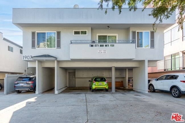 Photo - 1907 Selby Ave Unit 2