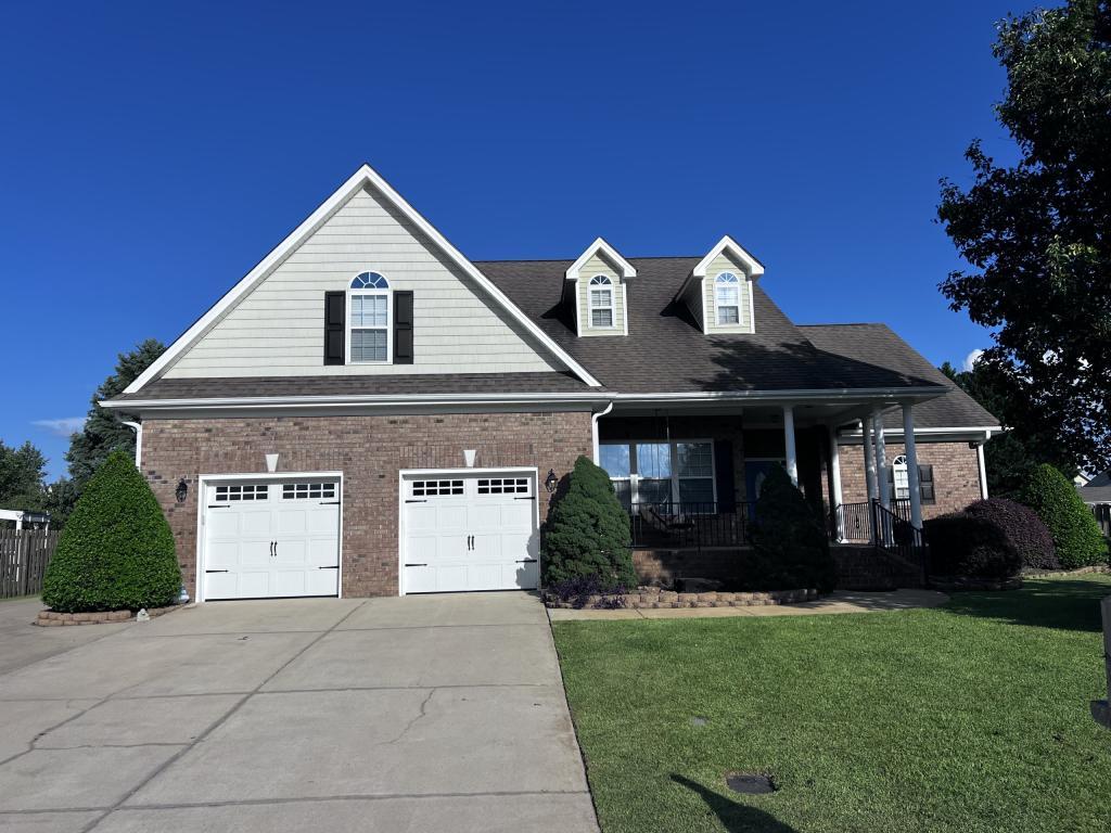 Photo - 809 Wroxham Ln