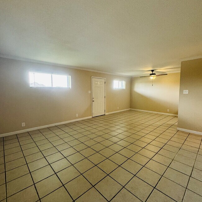 Photo - Spacious 2-Bedroom | 1 Bathroom Apartment at The Legacy in Nederland, TX! Unidad 16
