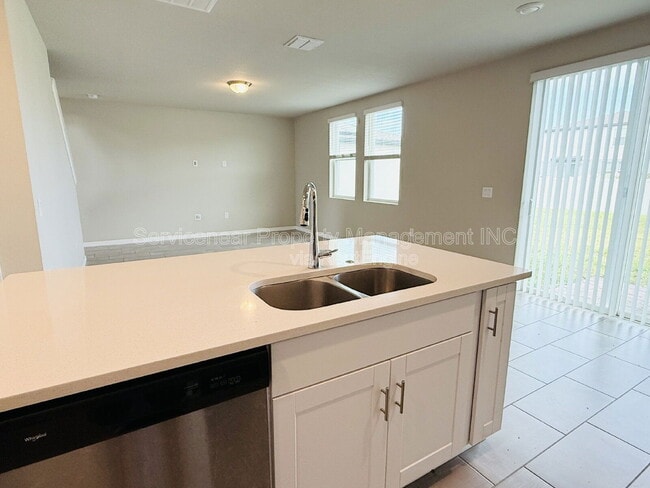 Photo - 1875 Carnostie Rd