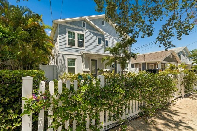 Photo - 213 S Albany Ave