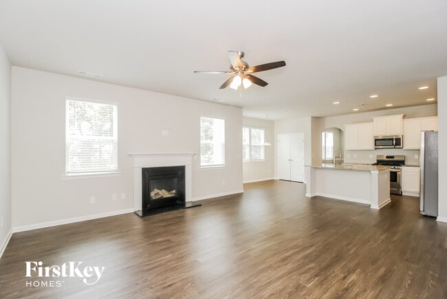 Photo - 48 Pinnacle Point Ct