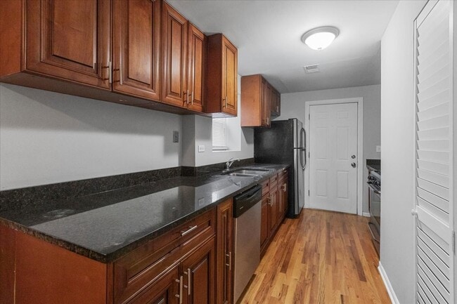 Photo - 1464 W Ohio St Unit 1F