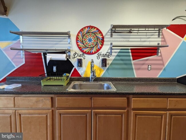 Building Photo - 2111 E Susquehanna Ave Unit 3A