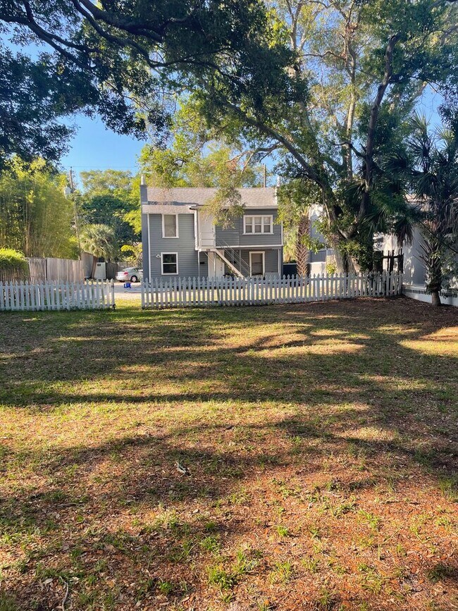 Photo - Upper Unidad Upper