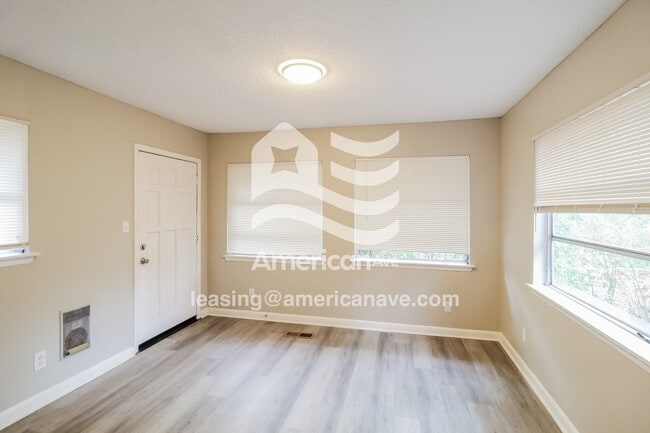 Photo - 200 Chestnut Rd