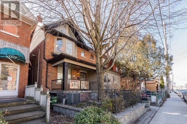 Photo - 1107 Gerrard St E