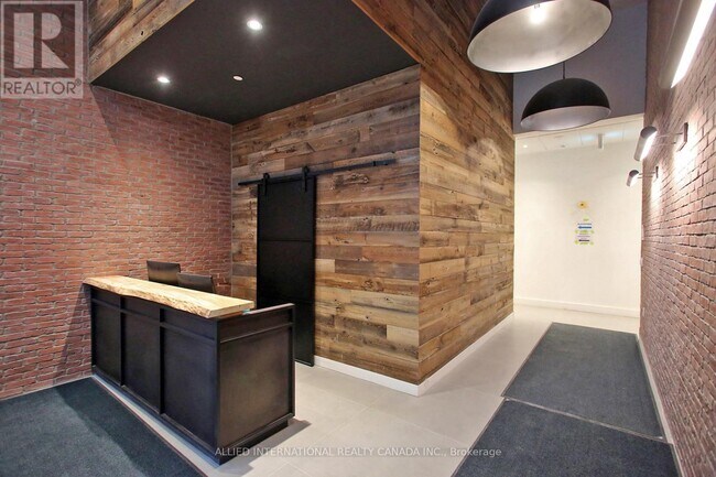 Photo - 1635 Military Trail Unité 433