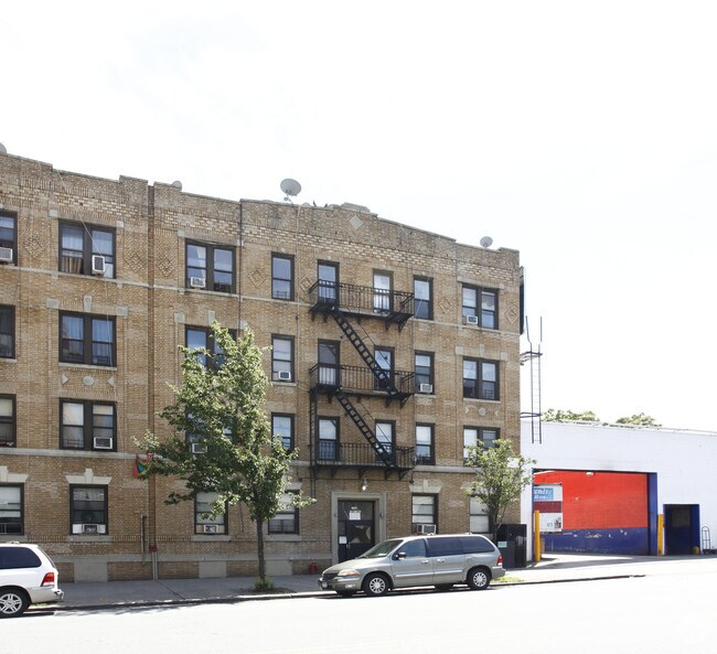104 Empire Boulevard - 104 Empire Blvd Apartments