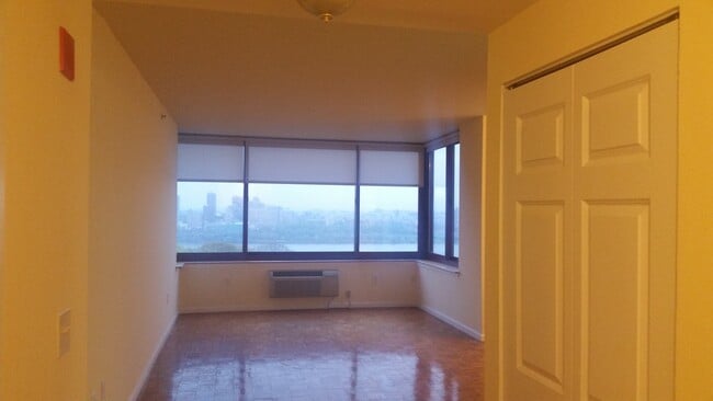 Photo - 100 Old Palisade Rd Unit 2104