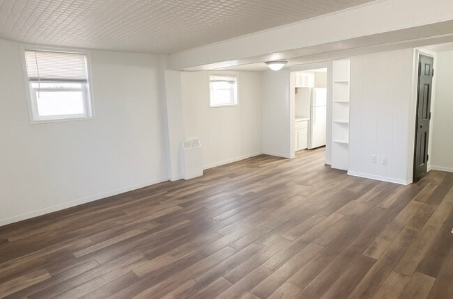 Photo - 6th Ave Flats