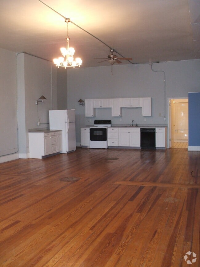 Building Photo - 43 N 3rd St Unit A Rental
