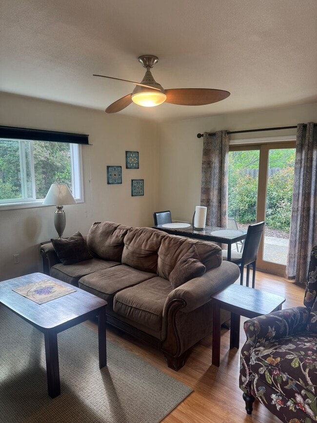 Photo - Furnished 1 bedroom in South Redding