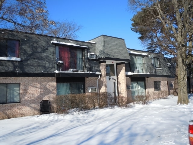 Primary Photo - 840-985 Westmoreland Dr