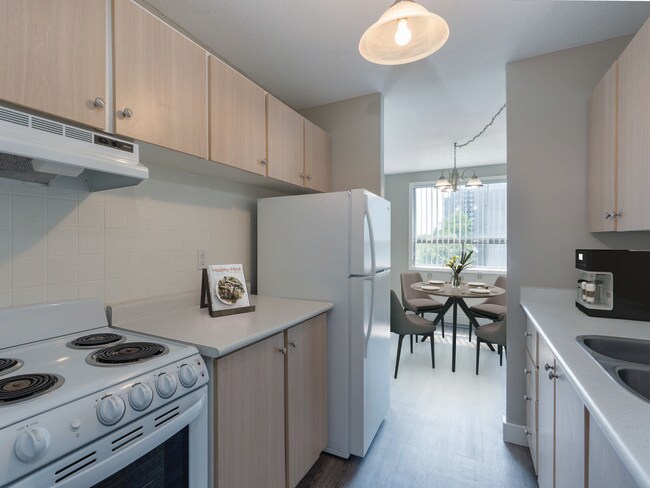 Photo - 190 Cherryhill Cir