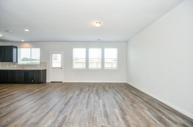 Photo - 18602 Lansdowne Stream Path