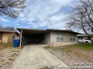 Building Photo - 507 Gilbert Ln Rental