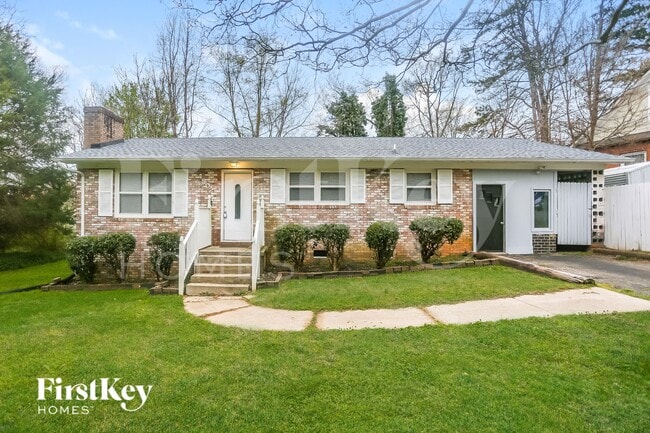 Building Photo - 1502 Kingston Dr