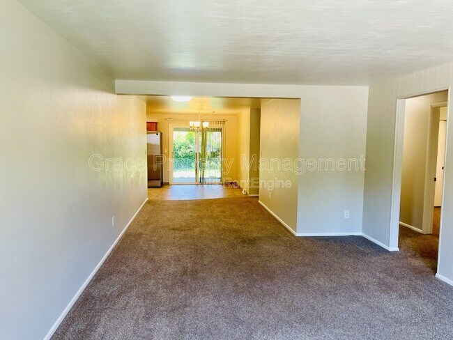 Photo - 3583 Wright St