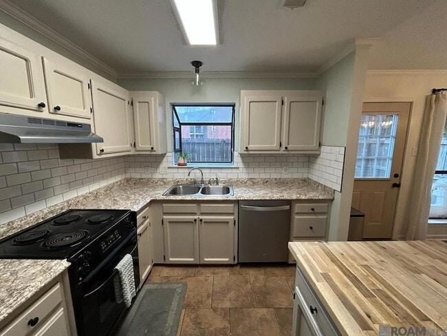 Photo - 929 Ridgepoint Ct