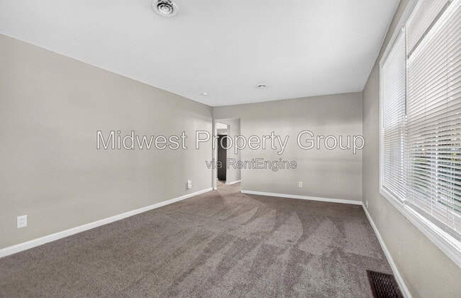 Photo - 191 Bascom Dr