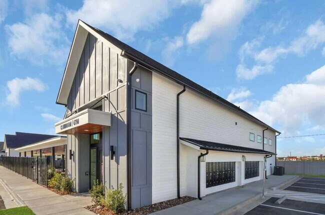 Photo - 38634 Spur 149 Rd Unidad 72A