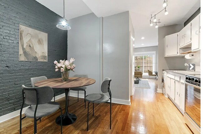 Photo - 1 Saint Charles St Unit G