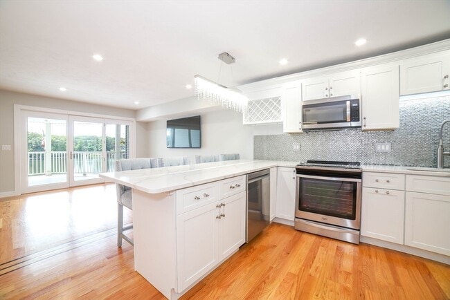 Building Photo - 190 S Quinsigamond Ave Unit 111 Rental