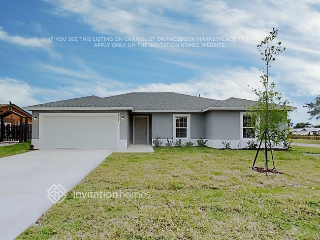 Photo - 902 SE Albatross Ave