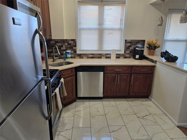 Photo - 1170 E 95th St Unit 1A