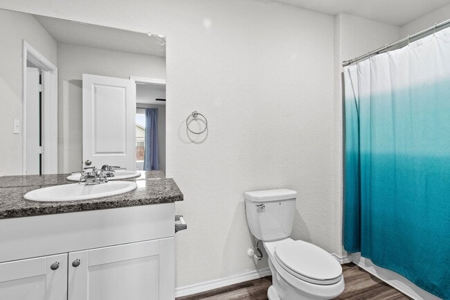 5734 Mountain Point