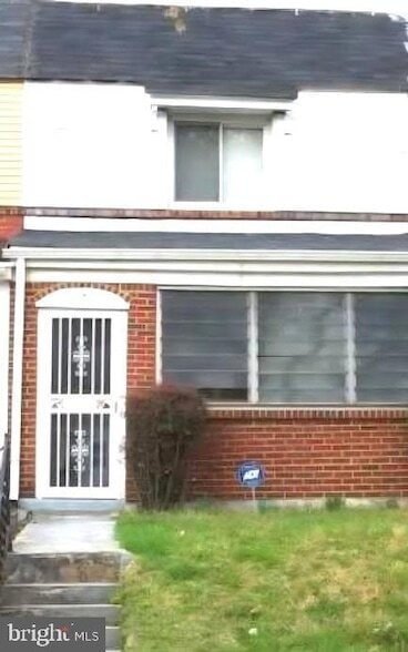 Building Photo - 3426 Baker St NE