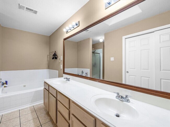 Photo - 3807 Addicks Clodine Rd
