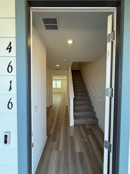 Photo - 4616 ORCHARD VIEW Aly