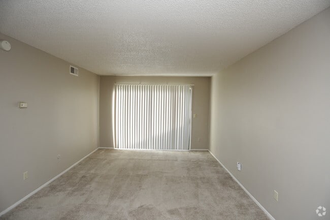1BR, 1BA - Ashbury