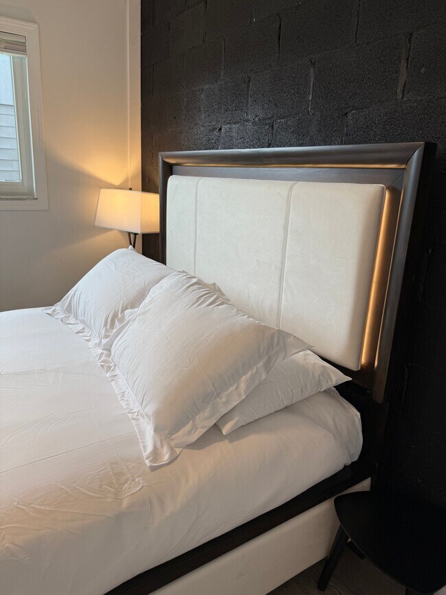 Photo - 652 E Main St Unit 12