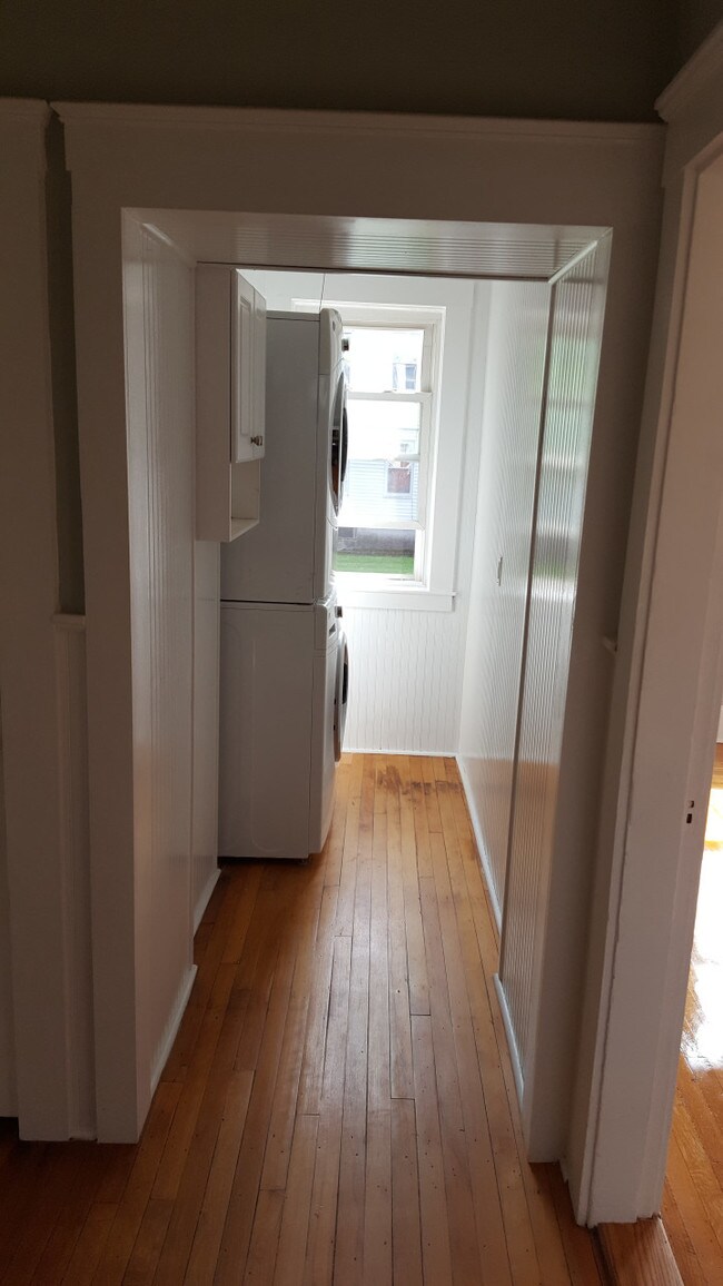 Photo - Kenwood Rd Unit 1